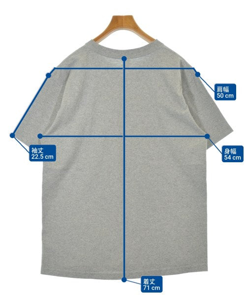UNDEFEATED เสื้อยืด/เสื้อท็อปส์
