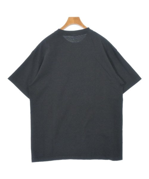UNDEFEATED เสื้อยืด/เสื้อท็อปส์