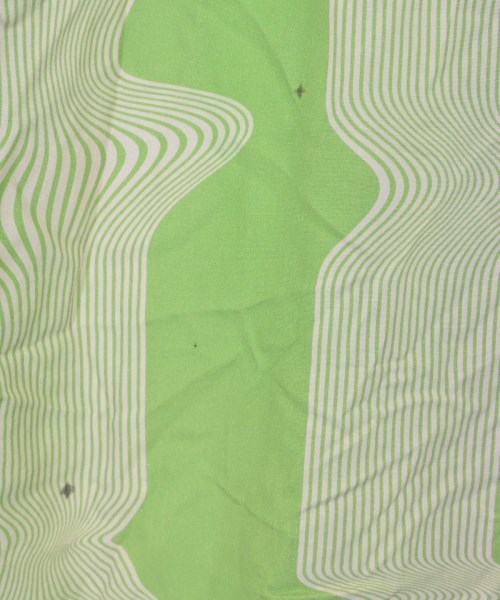 HUF เสื้อลำลอง