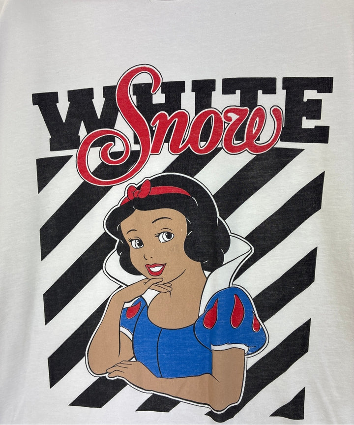 BLACKSCORE เสื้อยืด/เสื้อท็อปส์