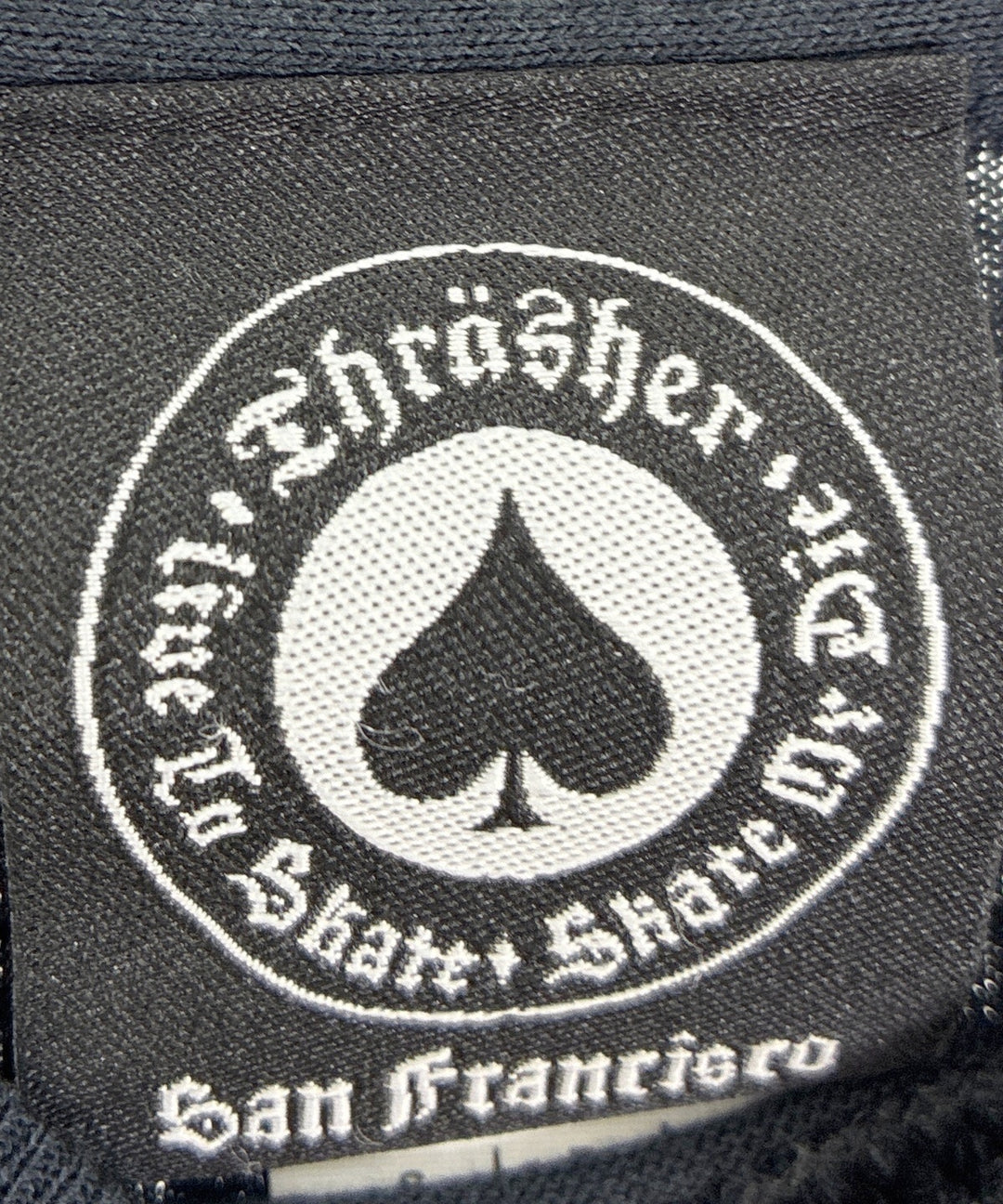 THRASHER เสื้อยืด/เสื้อท็อปส์