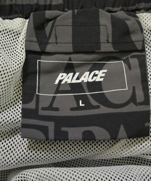 PALACE กางเกงขาสั้น