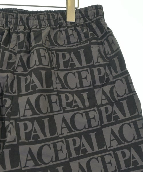 PALACE กางเกงขาสั้น