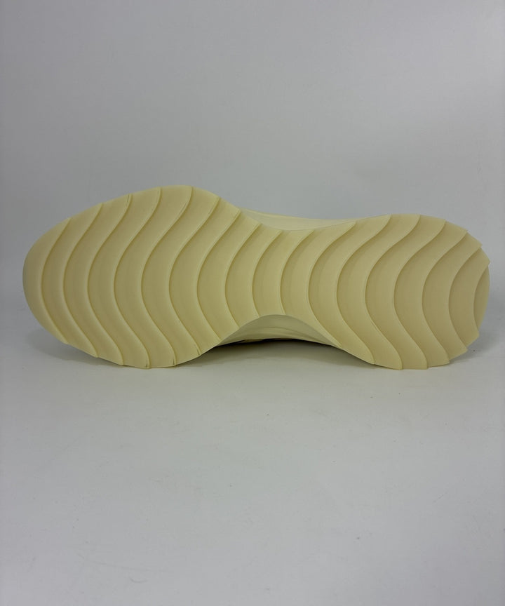 FEAR OF GOD รองเท้าผ้าใบ