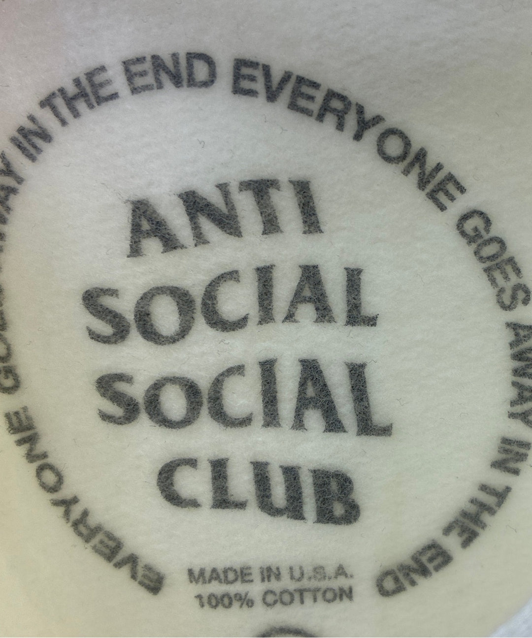 ANTI SOCIAL SOCIAL CLUB เสื้อฮู้ด