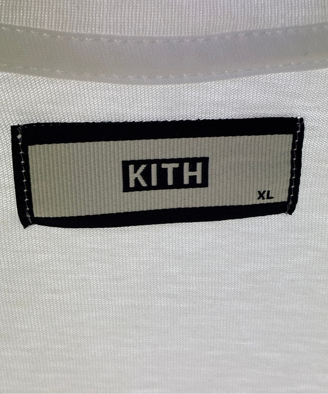 KITH เสื้อยืด/เสื้อท็อปส์
