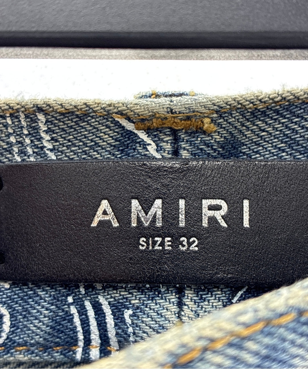 AMIRI กางเกงขาสั้น