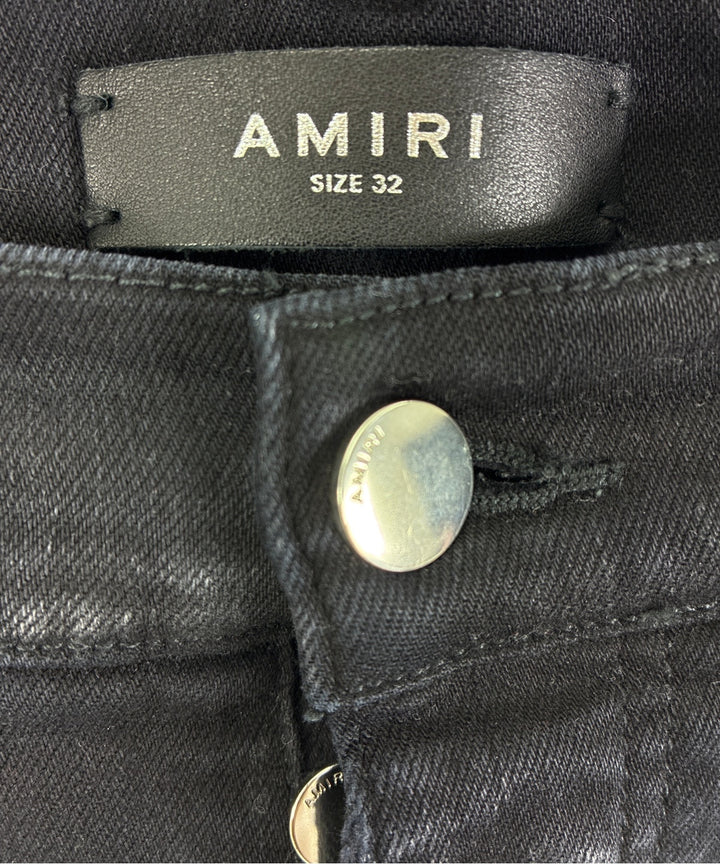 AMIRI ยีนส์
