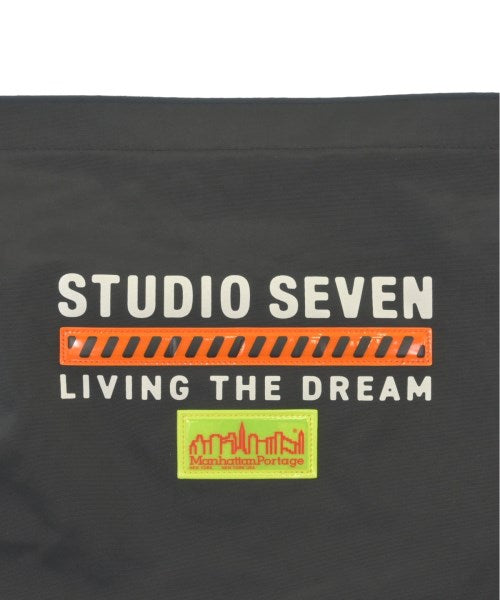 STUDIO SEVEN Shoulder bags