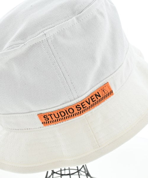 STUDIO SEVEN หมวก