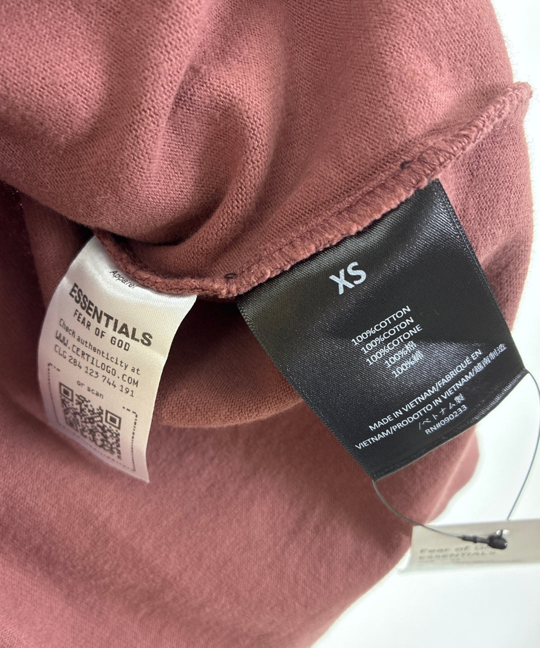 Fear of God ESSENTIALS เสื้อสเวตเตอร์