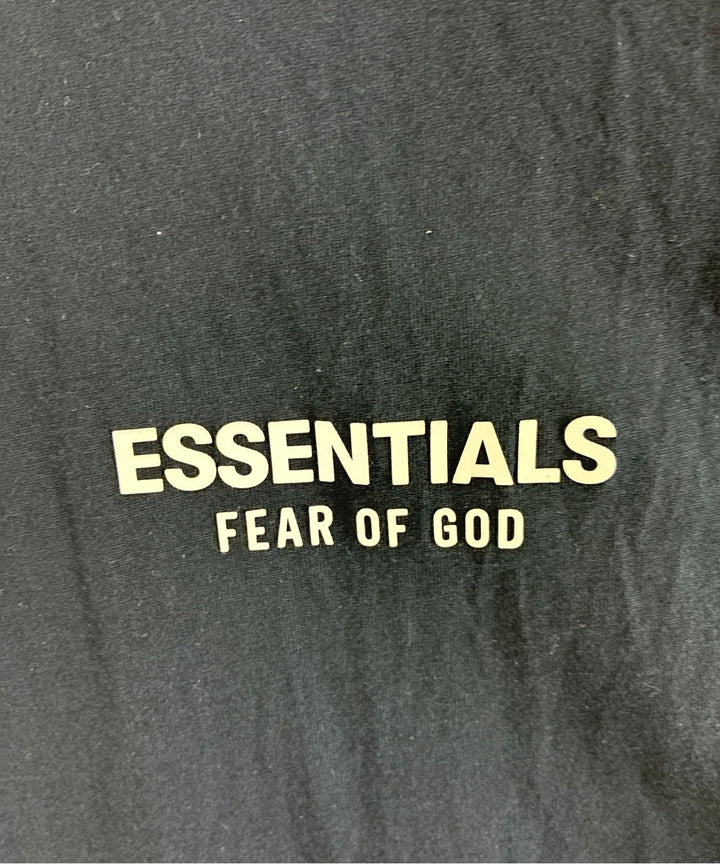 Fear of God ESSENTIALS เสื้อยืด/เสื้อท็อปส์