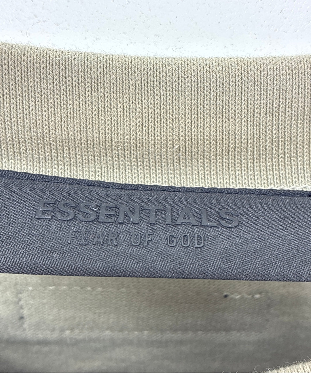 Fear of God ESSENTIALS เสื้อยืด/เสื้อท็อปส์