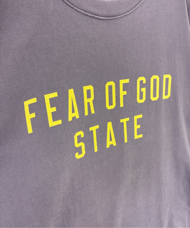 Fear of God ESSENTIALS เสื้อยืด/เสื้อท็อปส์