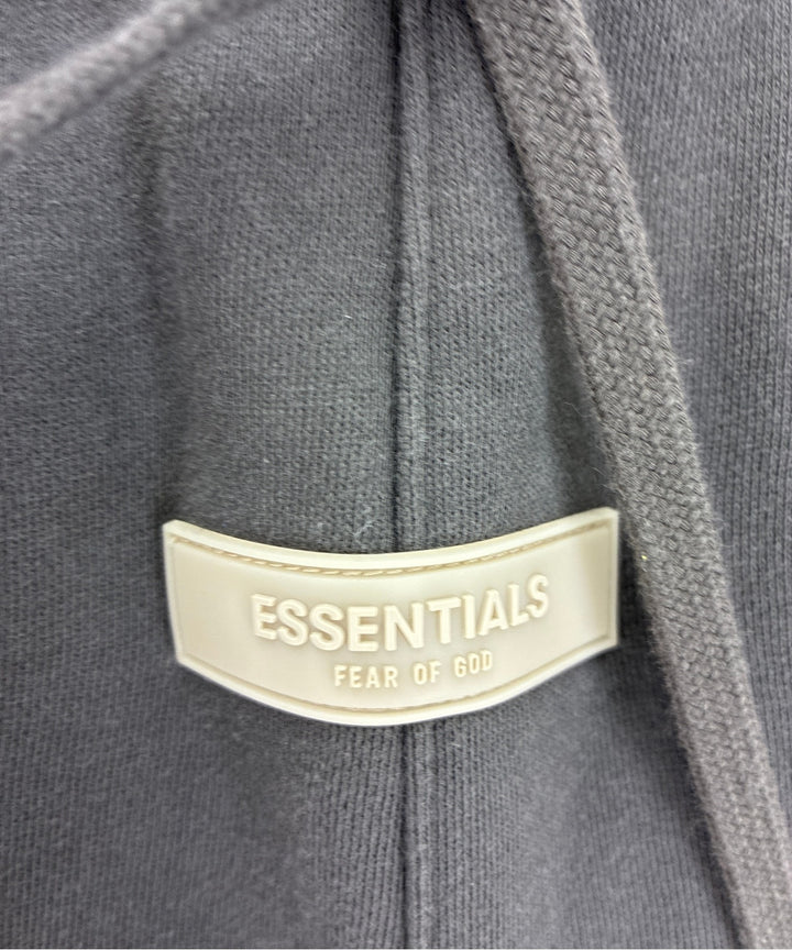 Fear of God ESSENTIALS กางเกงขาสั้น