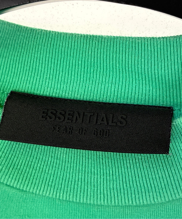 Fear of God ESSENTIALS เสื้อยืด/เสื้อท็อปส์