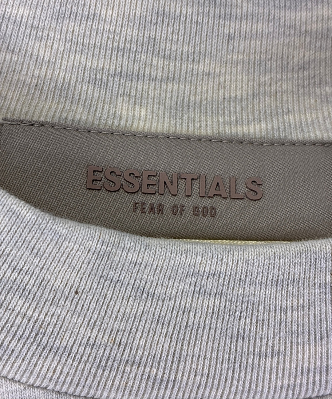 Fear of God ESSENTIALS เสื้อยืด/เสื้อท็อปส์