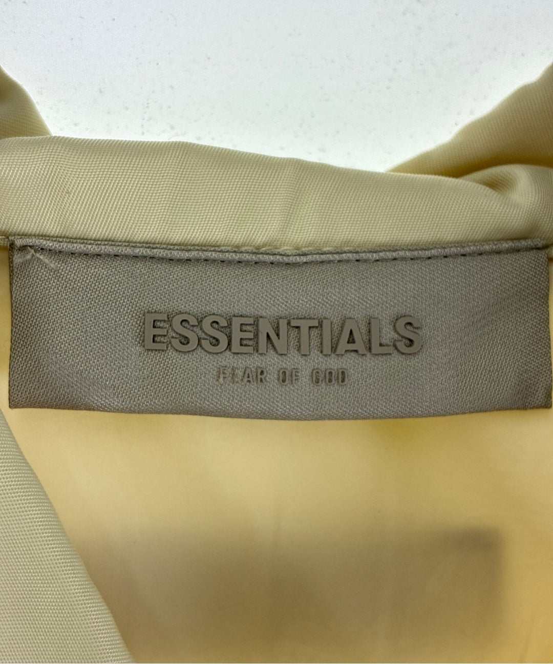 Fear of God ESSENTIALS เสื้อลำลอง