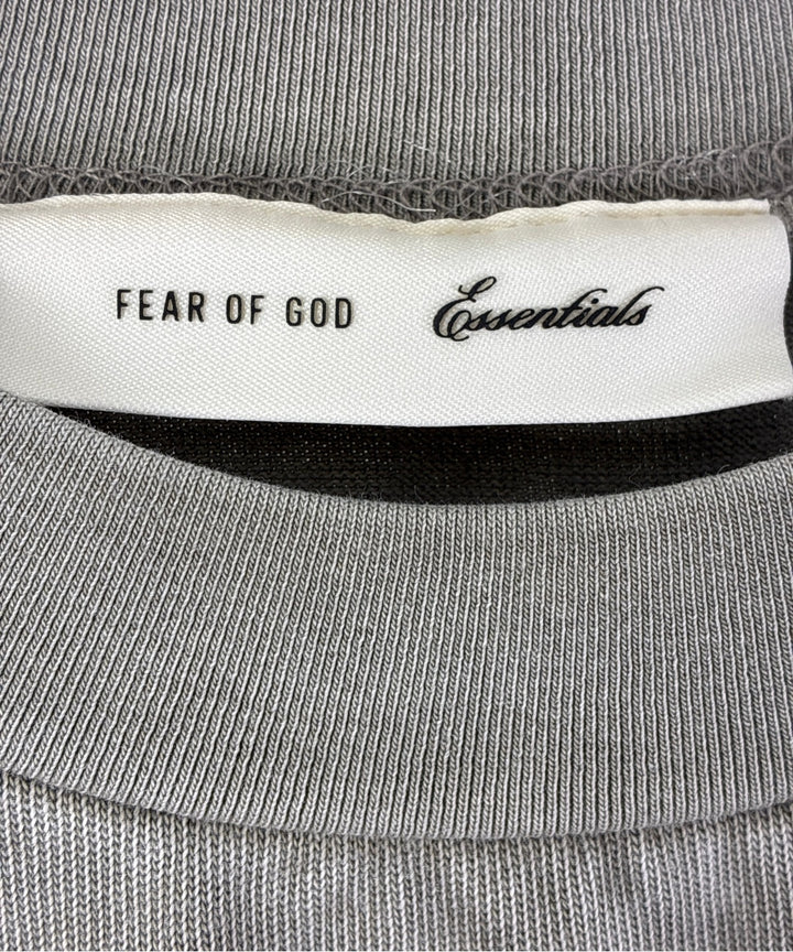 Fear of God ESSENTIALS เสื้อสเวตเตอร์