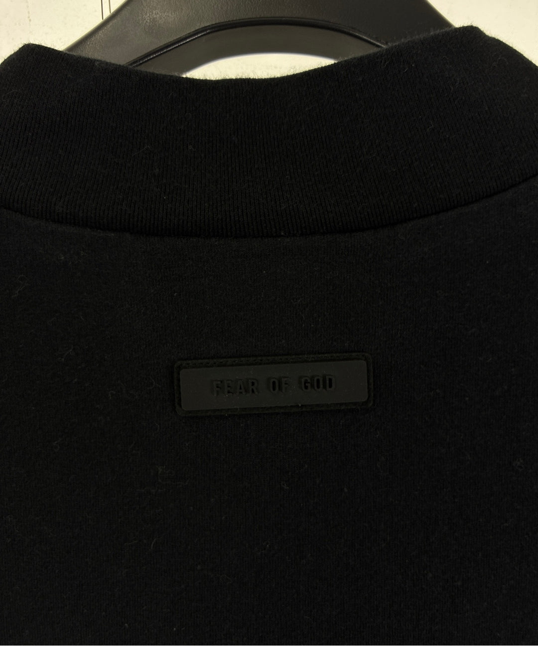 Fear of God ESSENTIALS เสื้อยืด/เสื้อท็อปส์
