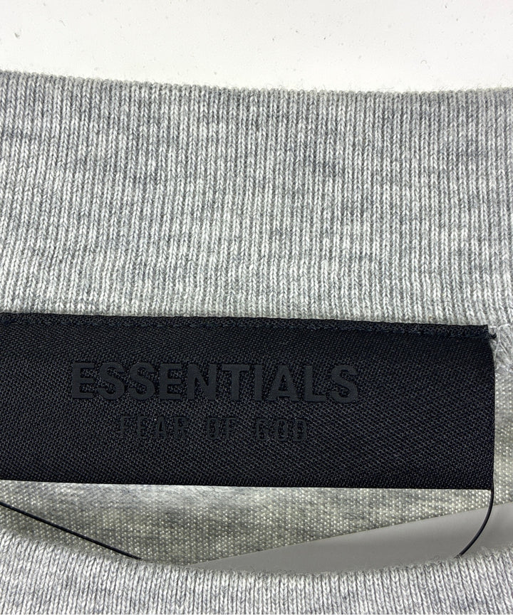 Fear of God ESSENTIALS เสื้อยืด/เสื้อท็อปส์