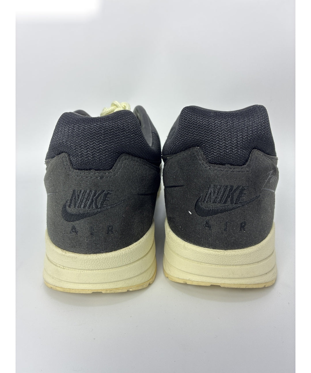 Fear of God ESSENTIALS รองเท้าผ้าใบ