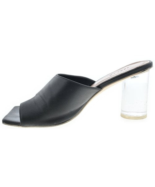 FRAY I.D รองเท้าแตะ