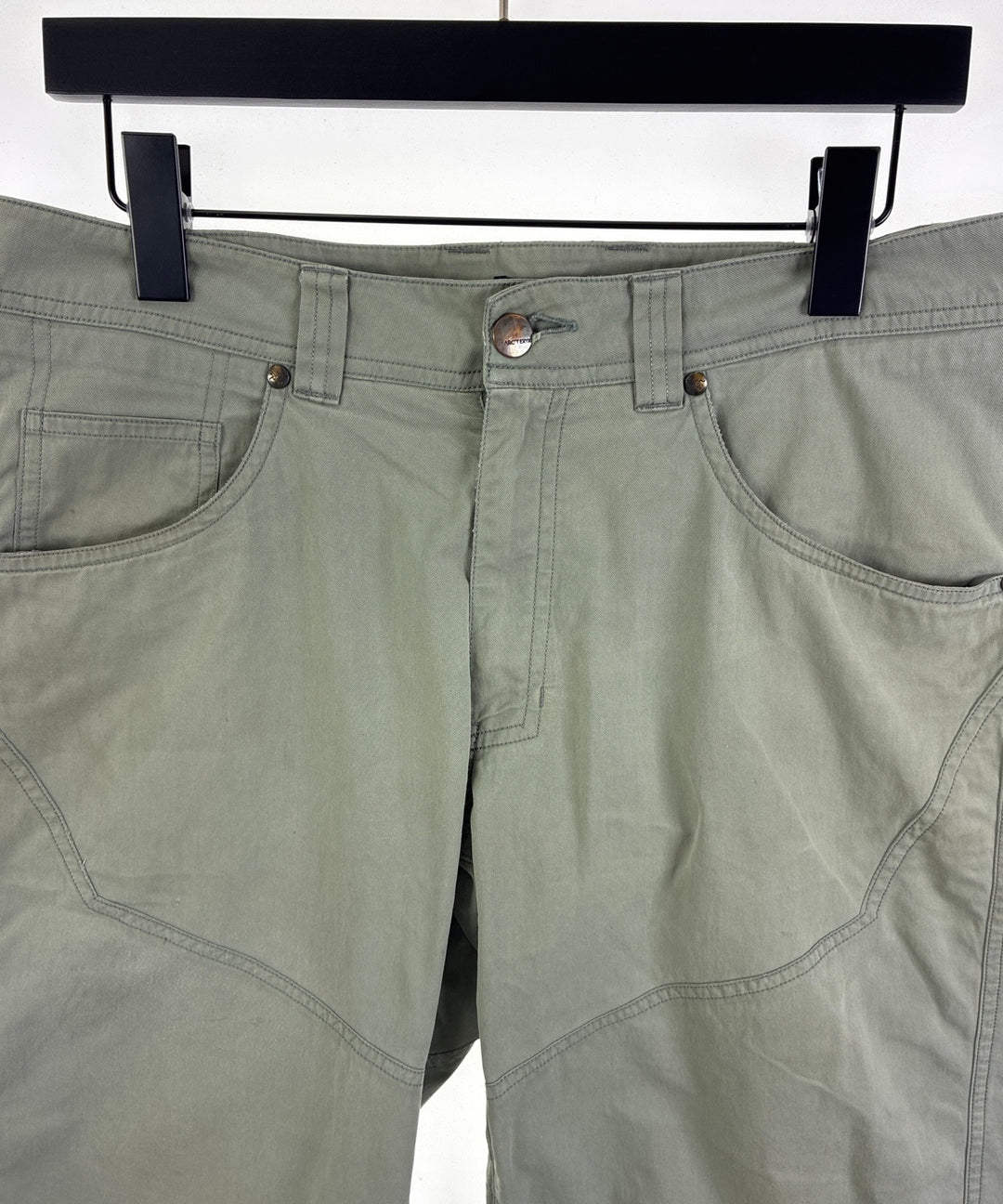 ARC'TERYX กางเกงขาสั้น