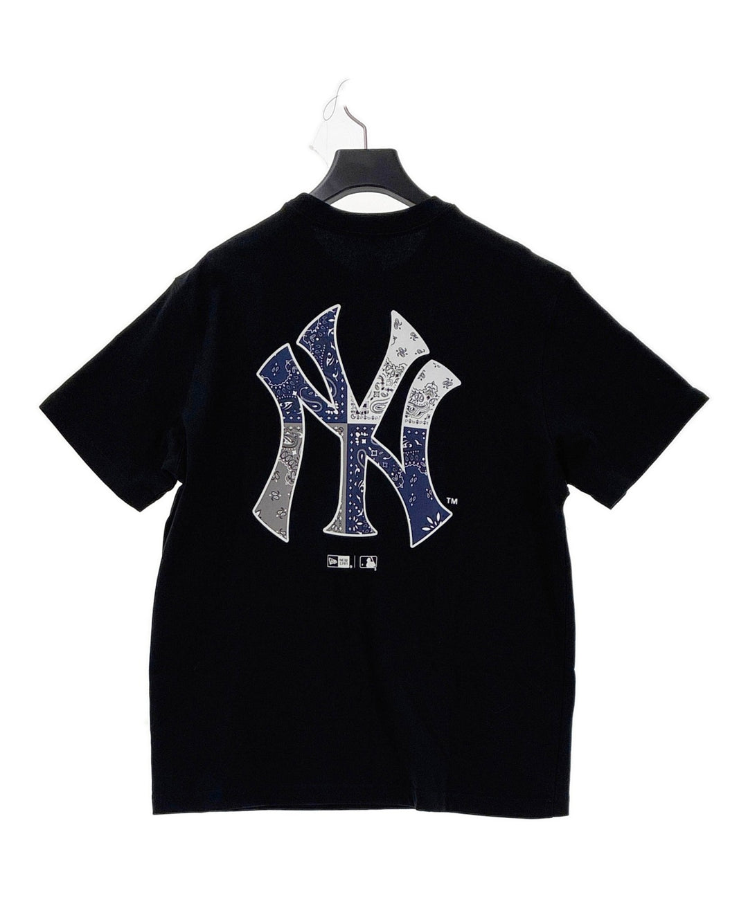 NEW ERA เสื้อยืด/เสื้อท็อปส์