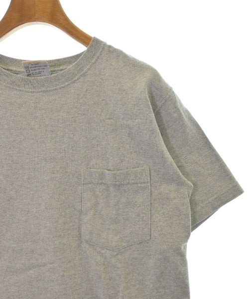 Good Wear เสื้อยืด/เสื้อท็อปส์