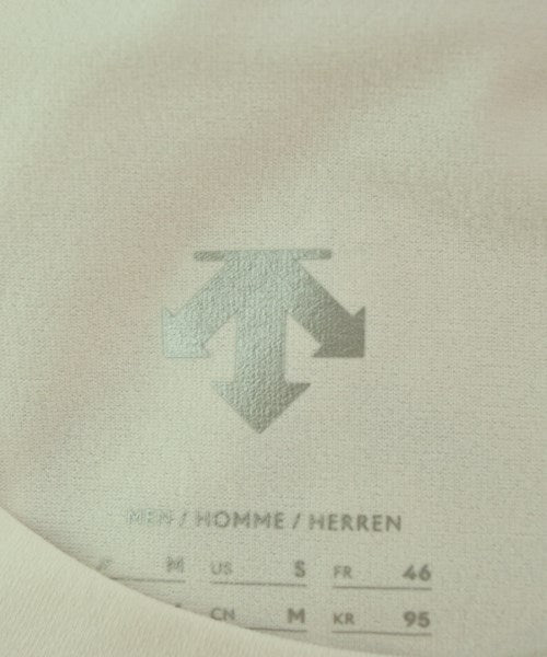 DESCENTE เสื้อยืด/เสื้อท็อปส์