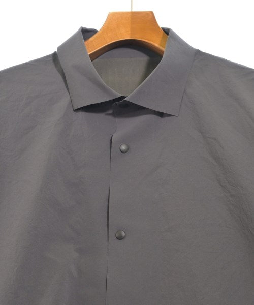 DESCENTE เสื้อลำลอง