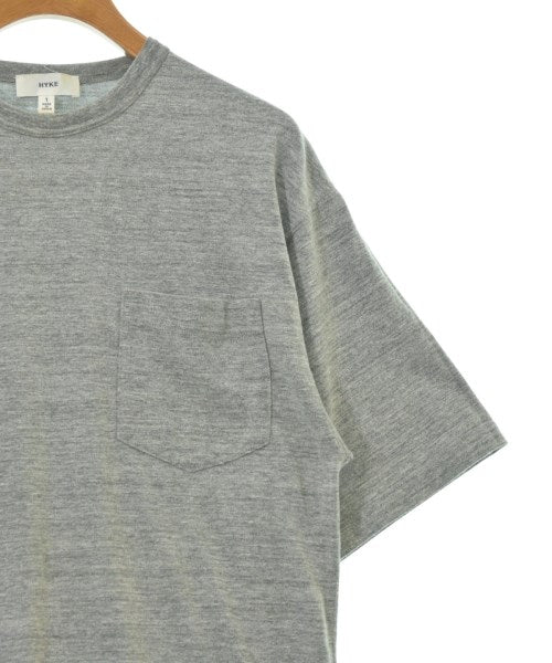 HYKE เสื้อยืด/เสื้อท็อปส์