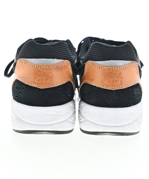 IL BISONTE รองเท้าผ้าใบ