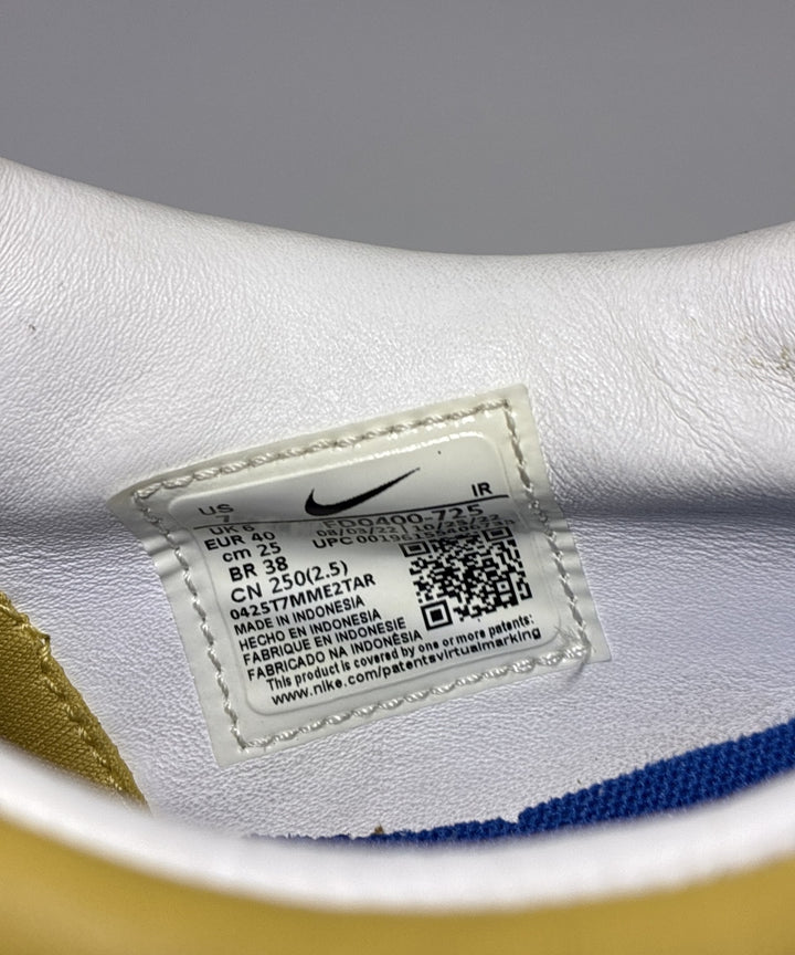 NIKE รองเท้าผ้าใบ