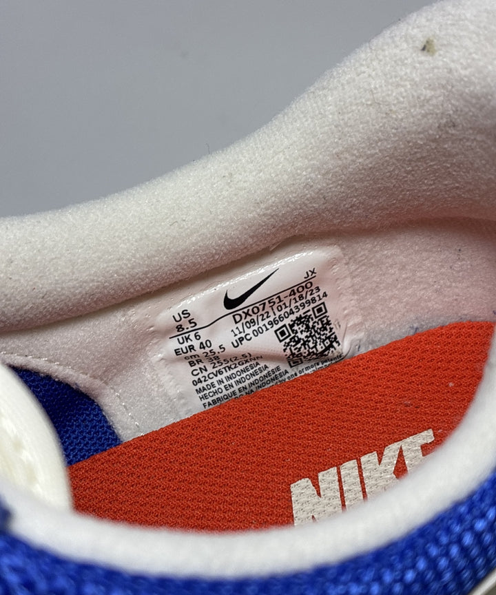 NIKE รองเท้าผ้าใบ