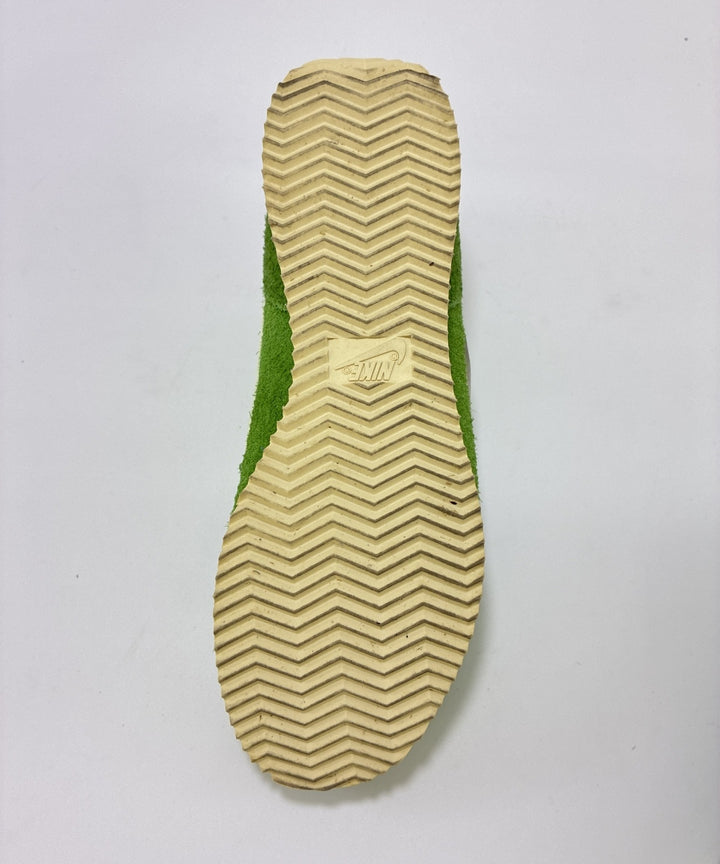 NIKE รองเท้าผ้าใบ