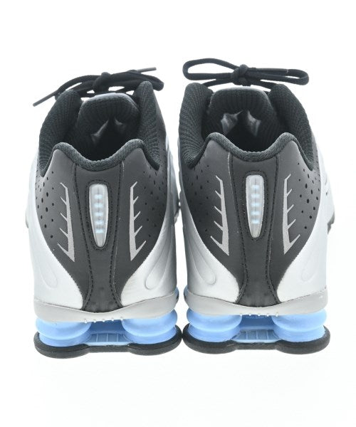 NIKE รองเท้าผ้าใบ