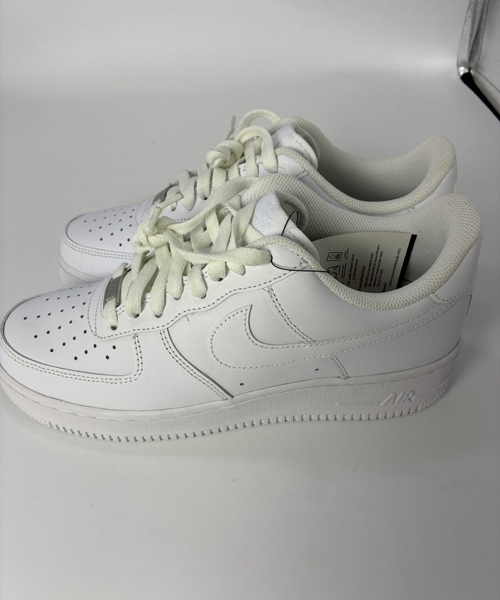 NIKE รองเท้าผ้าใบ