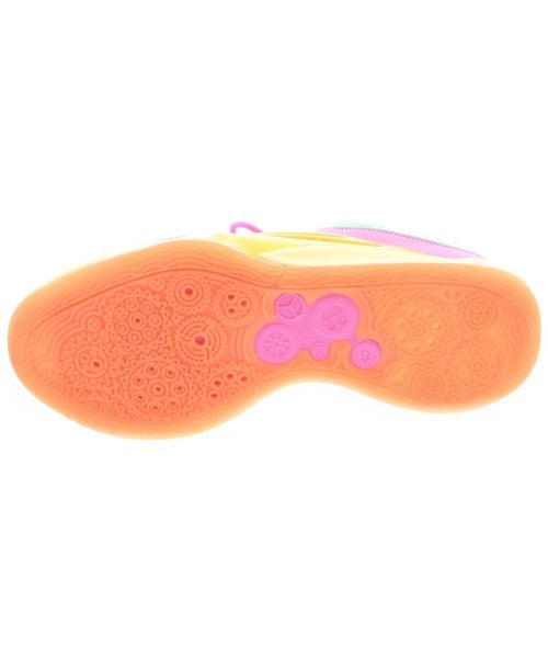 NIKE รองเท้าผ้าใบ