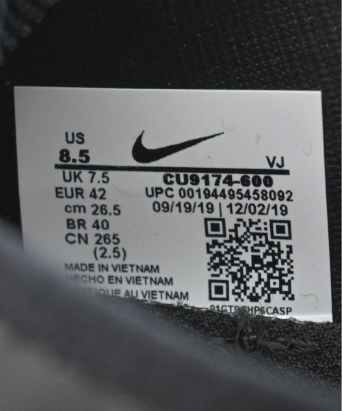 NIKE รองเท้าผ้าใบ