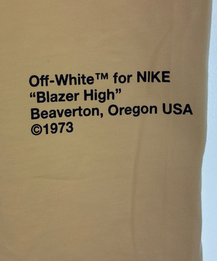 NIKE เสื้อยืด/เสื้อท็อปส์