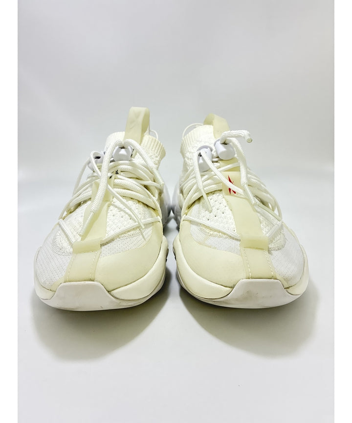 Reebok รองเท้า