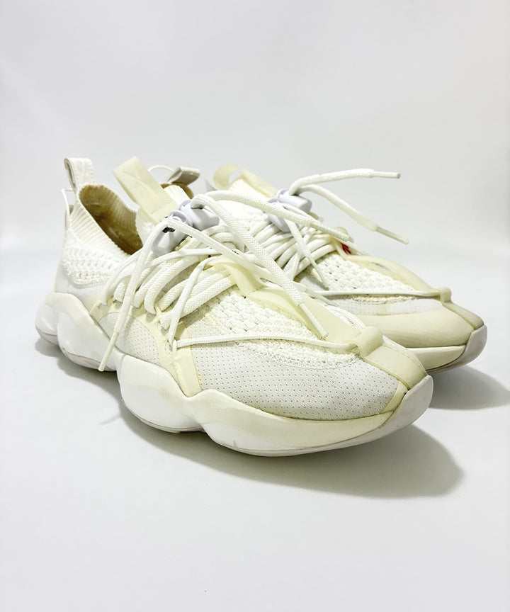 Reebok รองเท้า