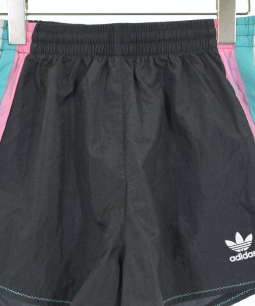 adidas กางเกงขาสั้น