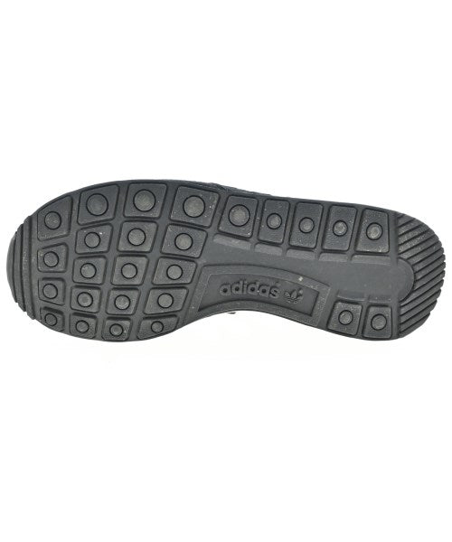 adidas รองเท้าผ้าใบ