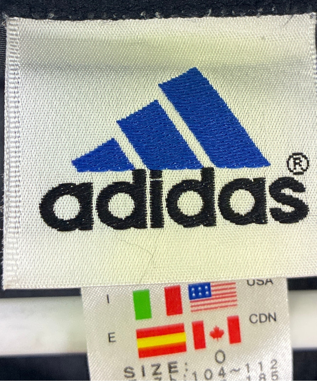 adidas เสื้อยืด/เสื้อท็อปส์