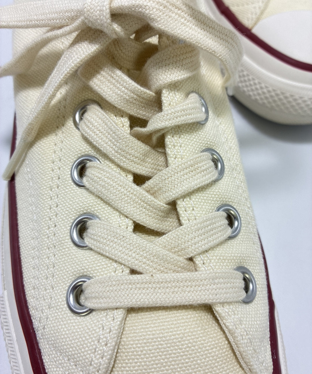 CONVERSE รองเท้าผ้าใบ