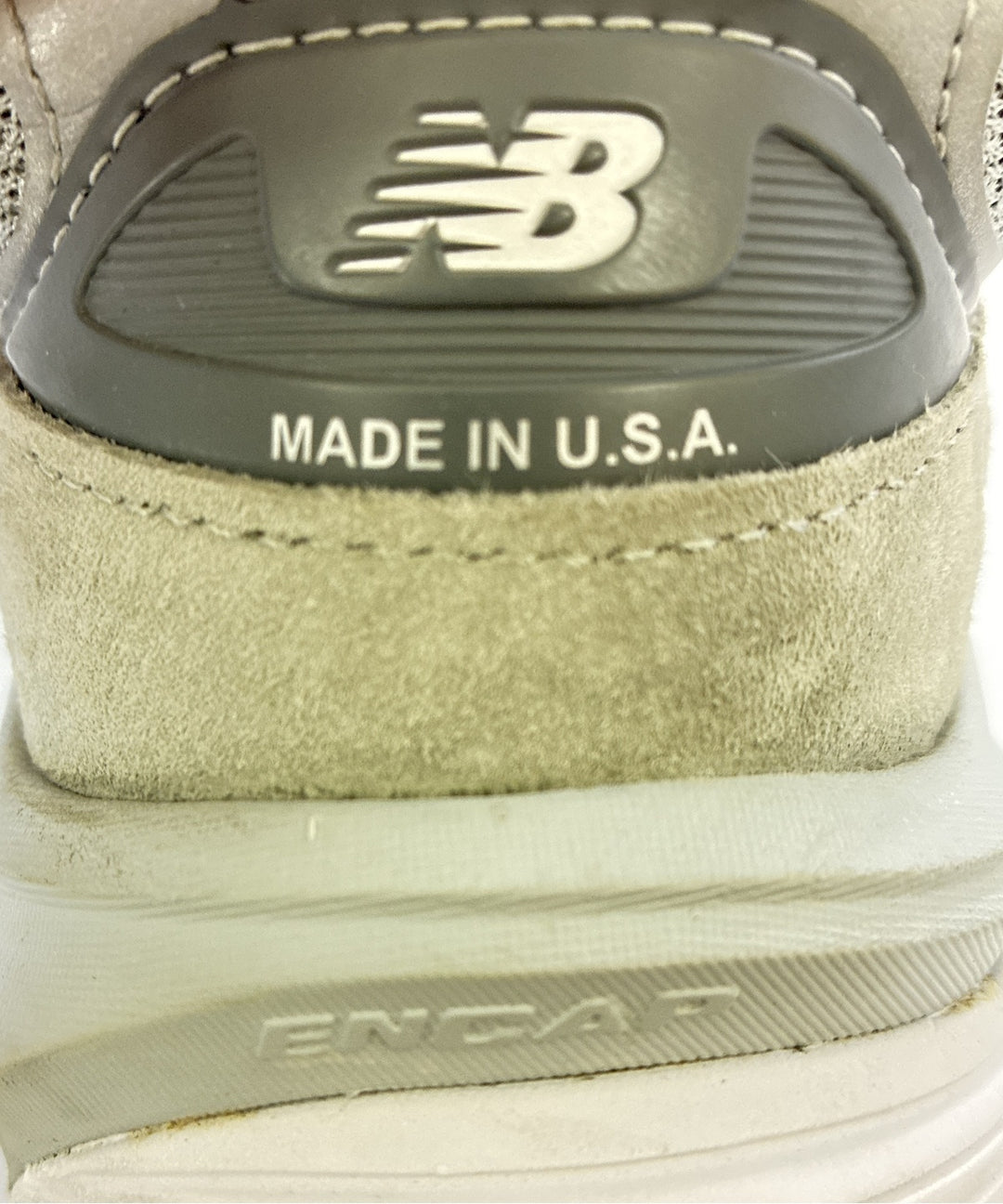 New Balance รองเท้าผ้าใบ