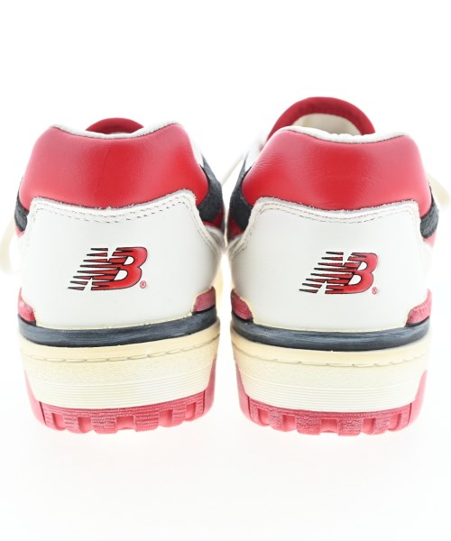 New Balance รองเท้าผ้าใบ